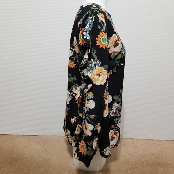 Ava & Viv top X 14W floral print ruffle long sleeve keyhole closure feminine - Picture 4 of 14